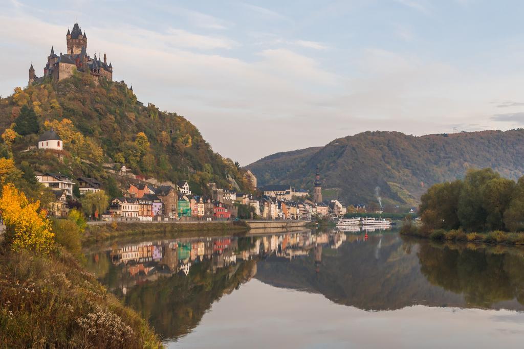 Moselland Hotel Im Enderttal Zum Onkel Willi Cochem Exteriör bild